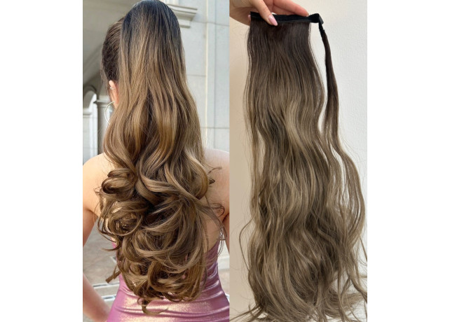 Coada de Par cu scai Ondulata Ombre Saten Natural/ Blond inchis
